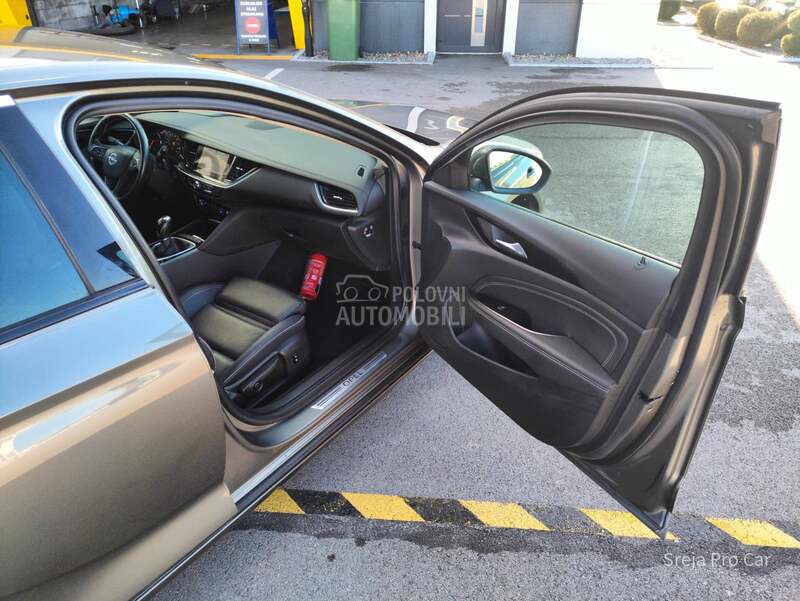 Opel Insignia FUL LED MATRIX