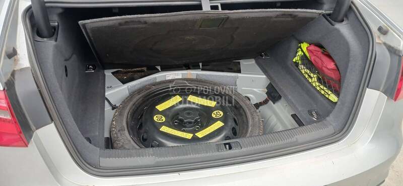 Audi A6 C7 3.0 2013. god. -  kompletan auto u delovima