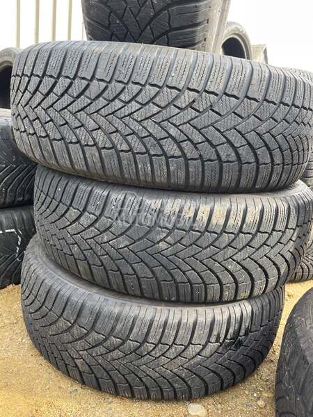 Bridgestone 205/60 R16 Zimska