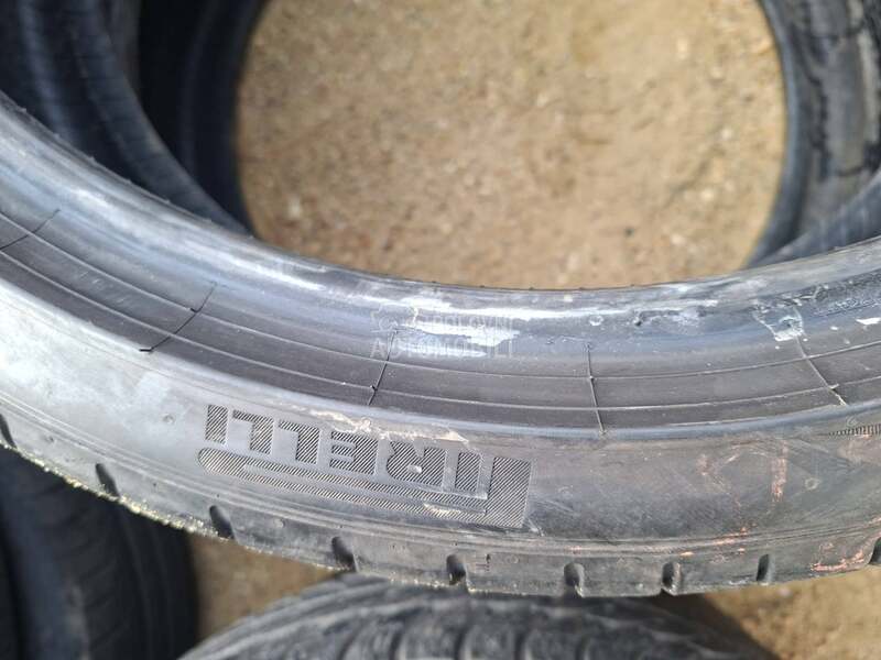 Pirelli 245/35 R20 Letnja