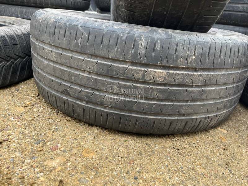 Continental 225/55 R17 Letnja