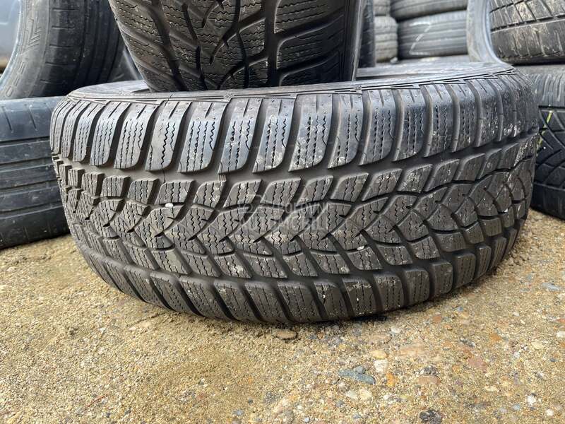 Goodyear 225/55 R16 Zimska