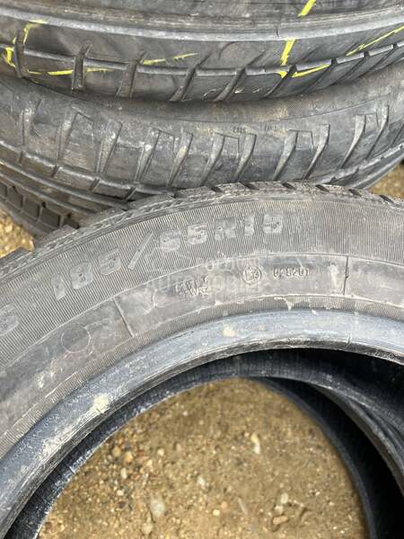 Sava 185/65 R15 Zimska