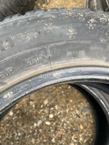 Dunlop 185/65 R15 Zimska
