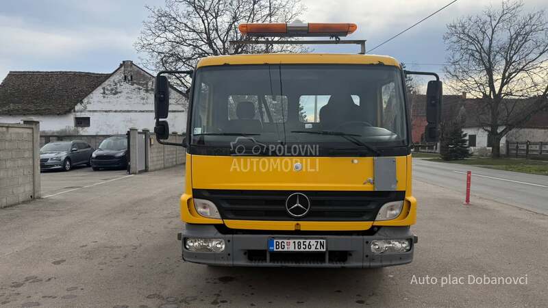 Mercedes Benz ATEGO 818