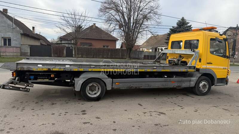 Mercedes Benz ATEGO 818