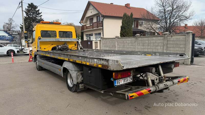 Mercedes Benz ATEGO 818