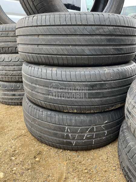 Michelin 215/60 R17 Letnja