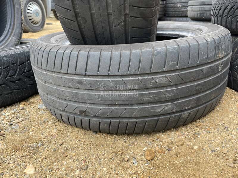 Bridgestone 225/55 R17 Zimska
