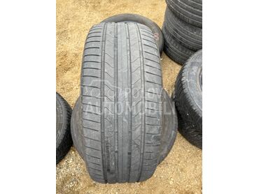 Bridgestone 225/55 R17 Zimska