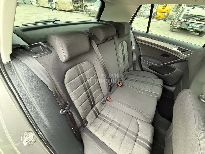 Volkswagen Golf 7 