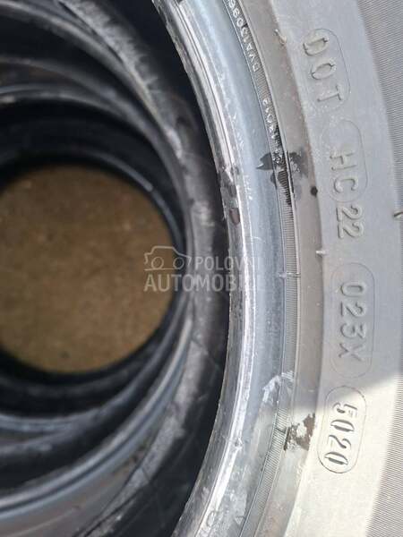 Michelin 215/65 R17 Letnja