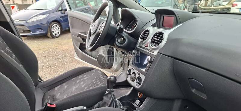 Opel Corsa D 1.3 REZERVISA NO