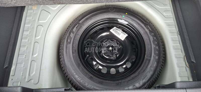 Opel Corsa D 1.3 REZERVISA NO