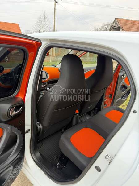 Smart ForFour 1.0 CH