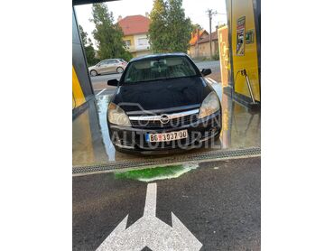 Opel Astra H 