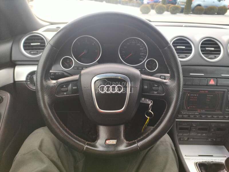 Audi A4 2.0 TDI S LINE FUL
