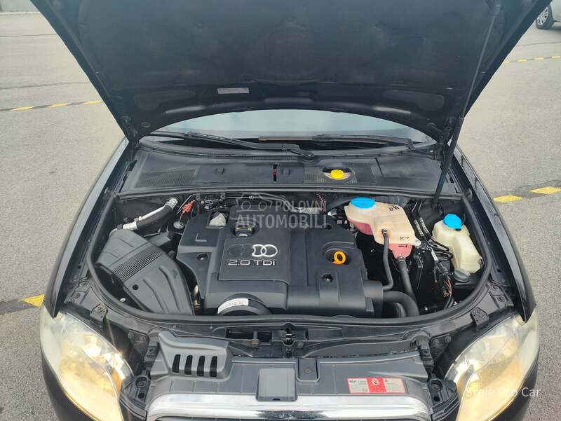 Audi A4 2.0 TDI S LINE FUL