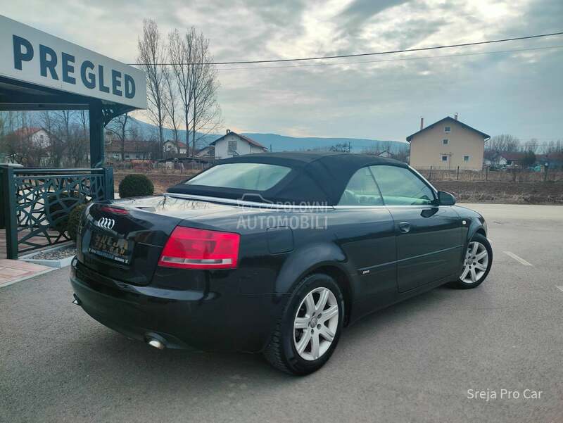 Audi A4 2.0 TDI S LINE FUL