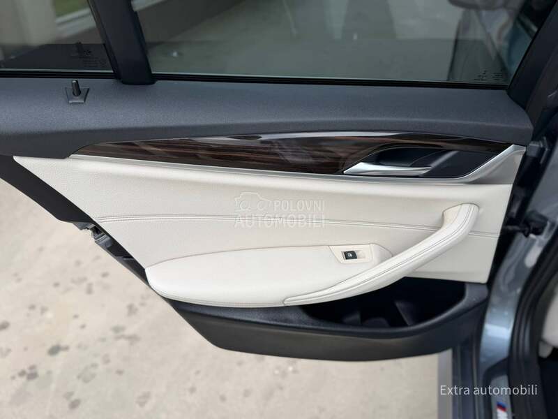 BMW 520 Virtual/Pano/M