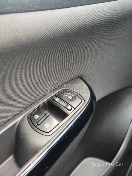 Opel Corsa E 1.3 CDTI T0P