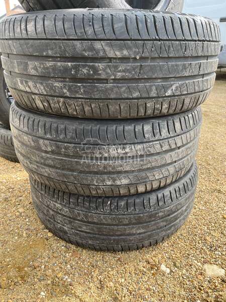 Michelin 235/55 R17 Letnja