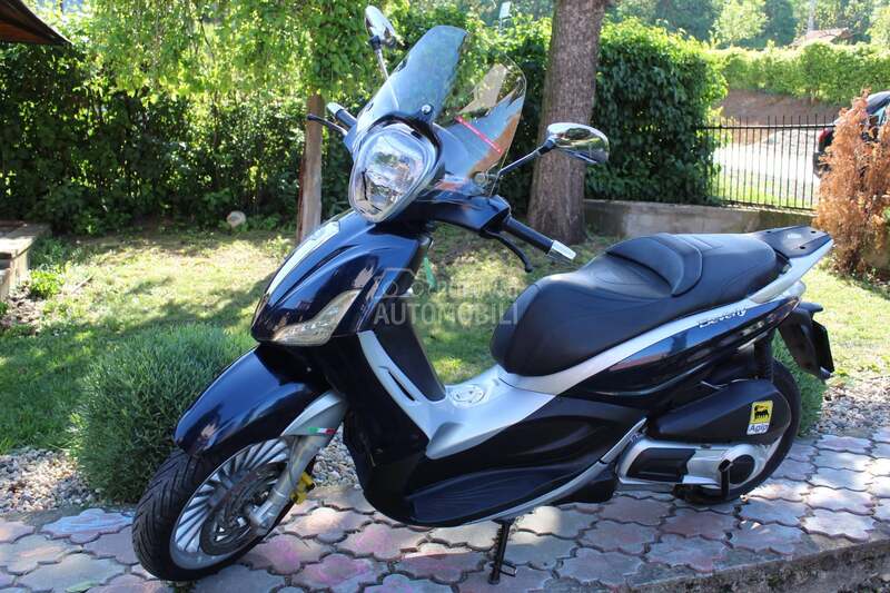 Piaggio BEVERLY 300 KREDIT