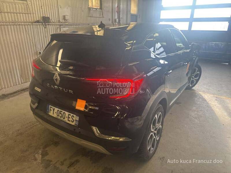 Renault Captur 1.6 E-Tech plug in