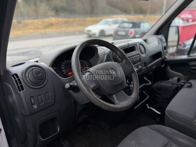 Renault Master 2.3