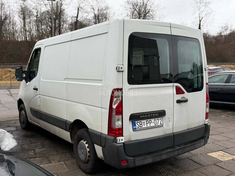 Renault Master 2.3