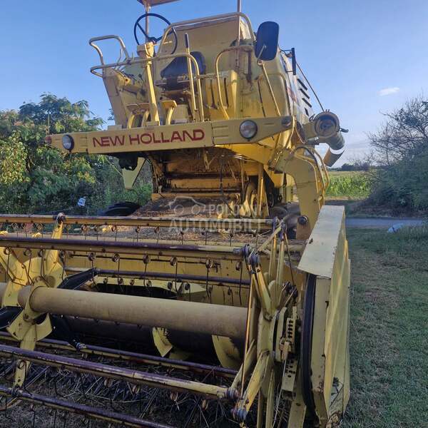New Holland 1520