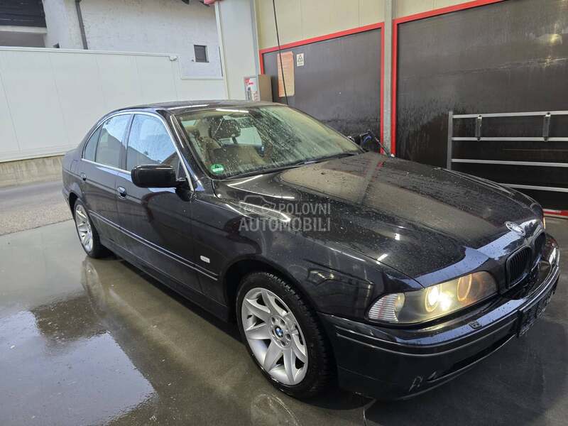 BMW 535 v8 E X L U S I V E