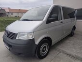 Volkswagen Transporter T5 CARAVELA/ KREVET/9 MESTA