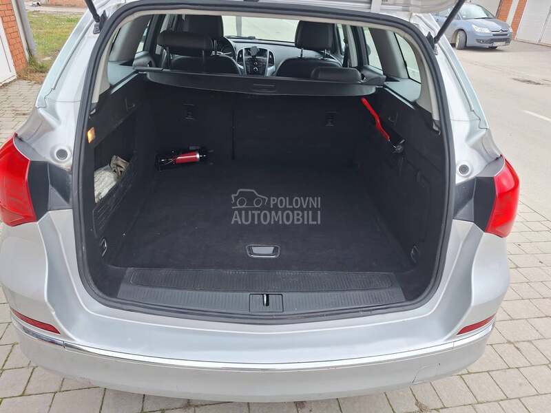 Opel Astra J 1.7 cdti