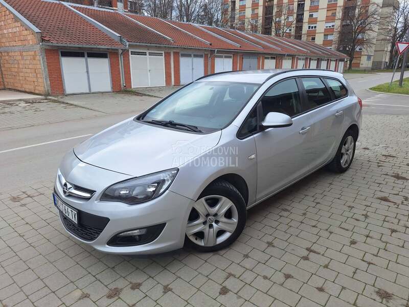 Opel Astra J 1.7 cdti