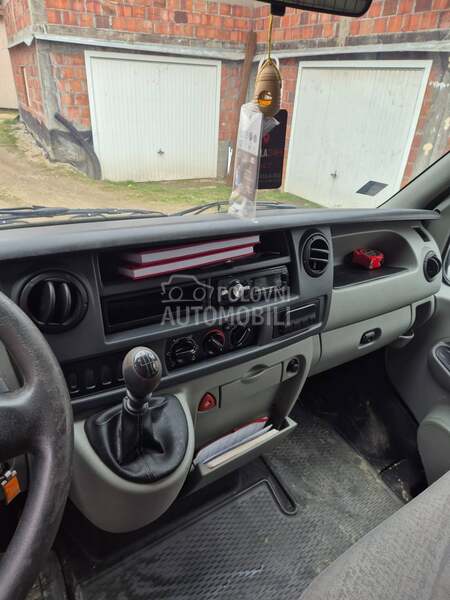 Renault Master 3.0