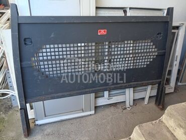 Pregrada aluminijskog sanduka