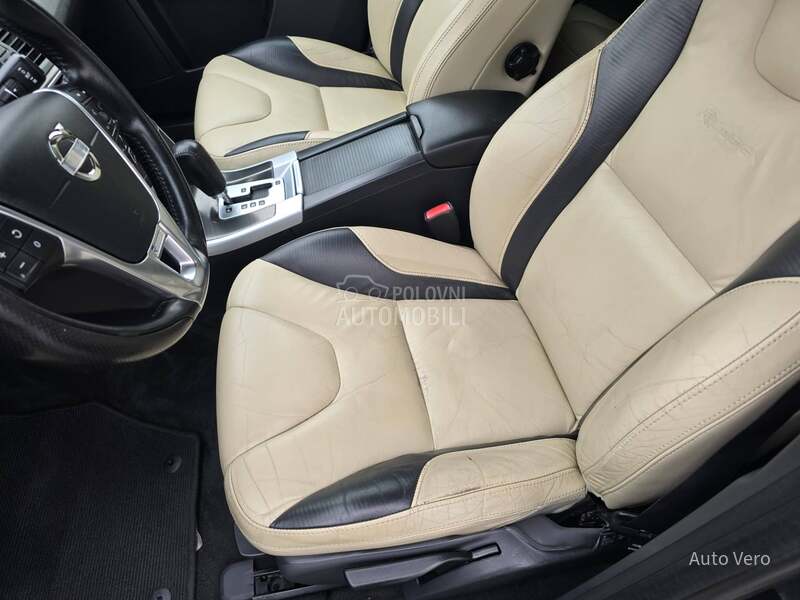 Volvo XC60 2.4 d