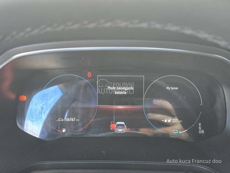 Renault Captur 1.6 E-Tech plug in