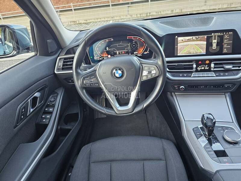 BMW 318 VIRTUAL