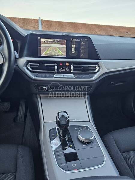 BMW 318 VIRTUAL