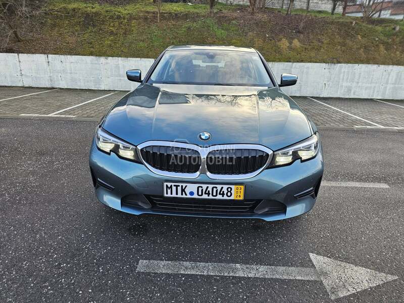 BMW 318 VIRTUAL