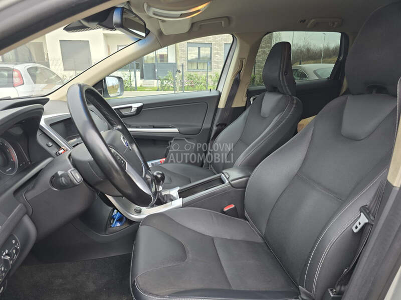 Volvo XC60 2.4 D5 AWD