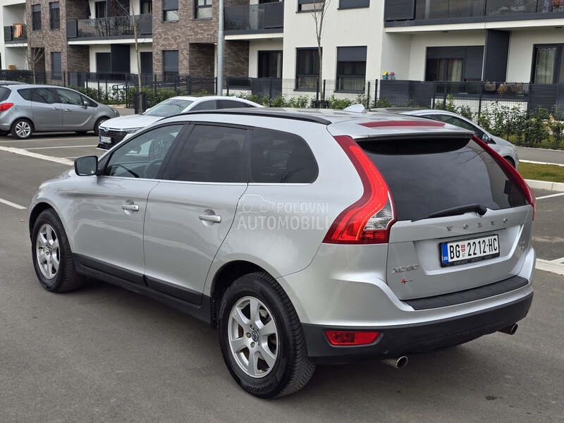 Volvo XC60 2.4 D5 AWD