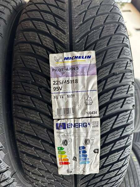 Michelin 225/45 R18 Zimska