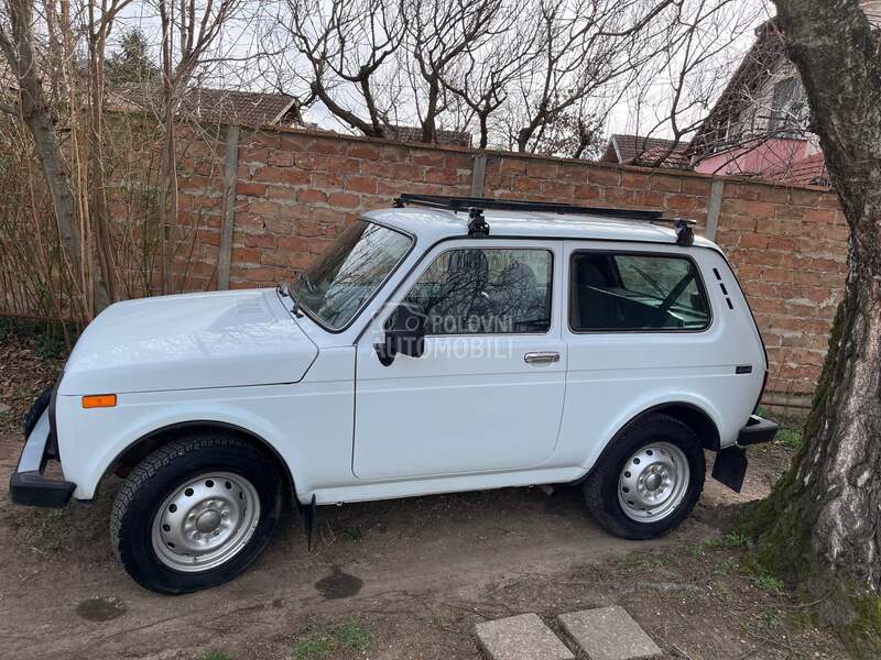 Lada Niva 1.7