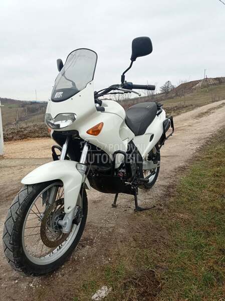 Aprilia Pegaso 650