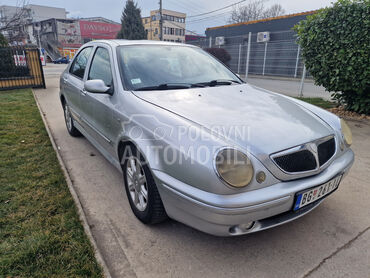 Lancia Lybra 2.0 jtd