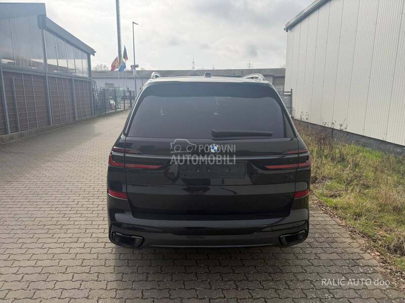 BMW X7 40xd/DrivePro/Sky/BW