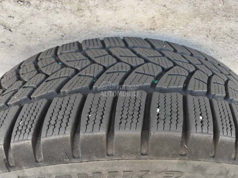 Firestone 185/60 R15 Zimska